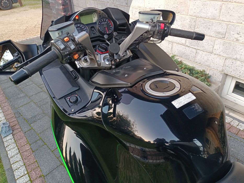 Kawasaki gtr 1400