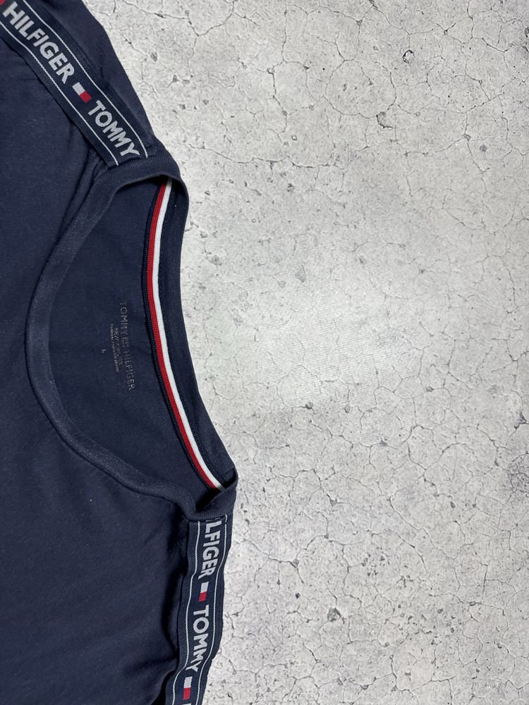 Мужская Футболка Tommy Hilfiger Jeans С Лампасами Оригинал M-L