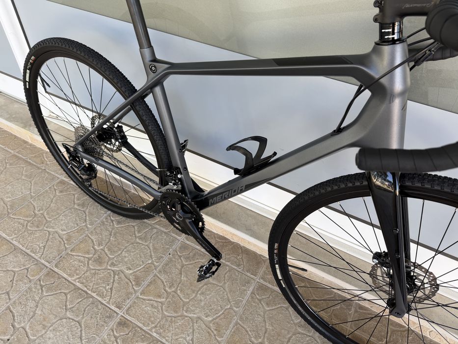 Bicicleta de Gravel Merida - Carbono