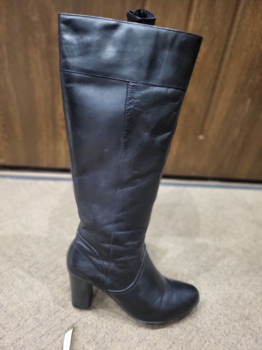 Чоботи шкіряні Caprice 39р 25.5-26см