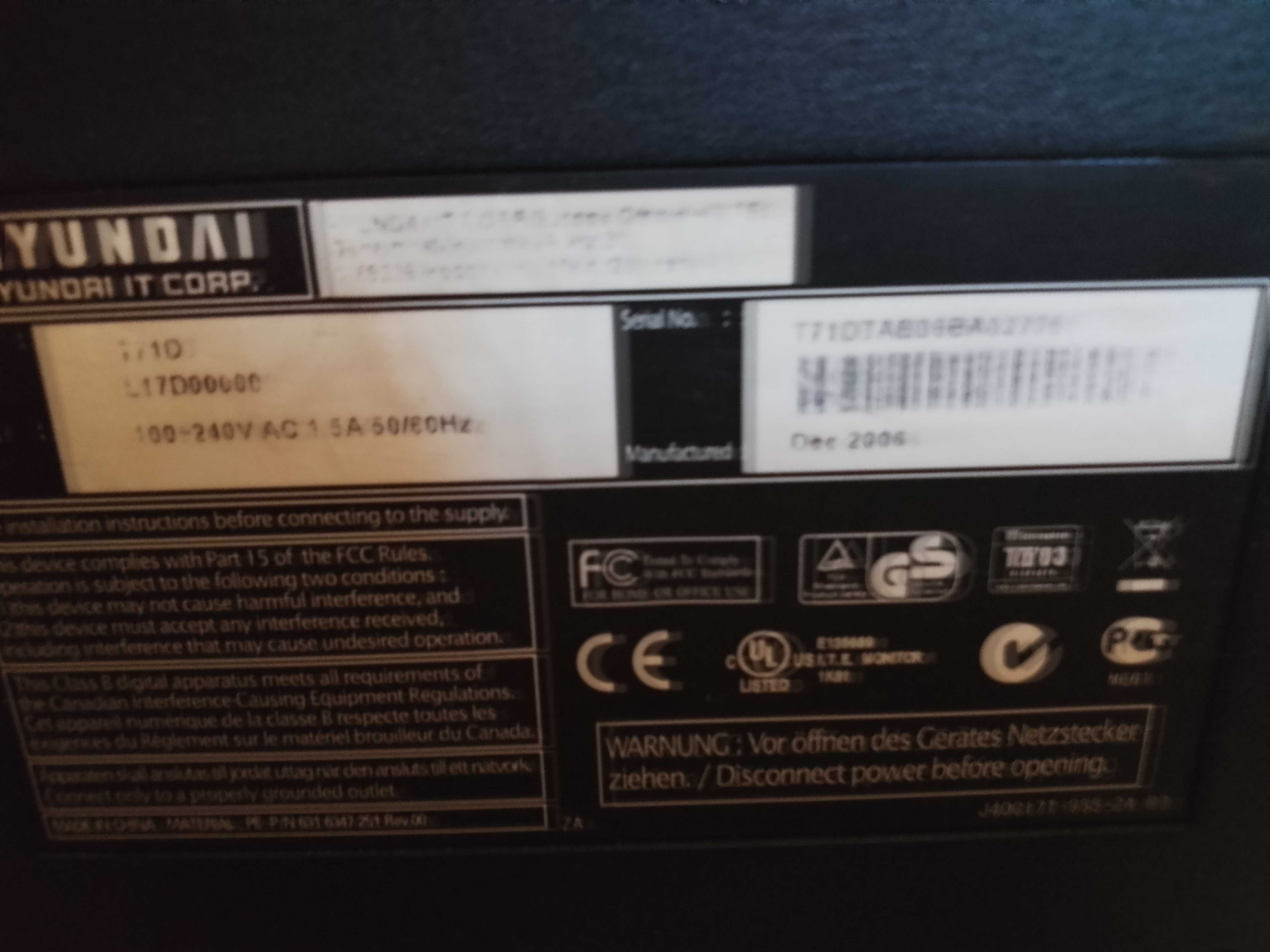 3xMonitor (Uszkodzone). LG Flatron 24EA53VQ-P, Hyundai 19", CRT 15".
