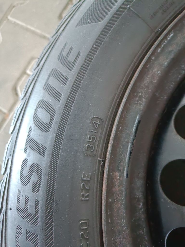 Felgi koła stalowe z oponami zimowymi 205/60/r16