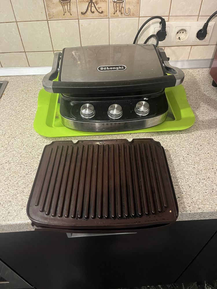 Электрогриль DeLonghi