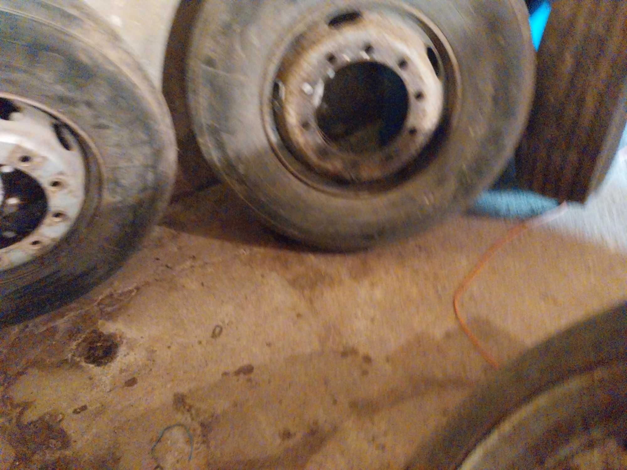 Pneus 385/65R/22.5