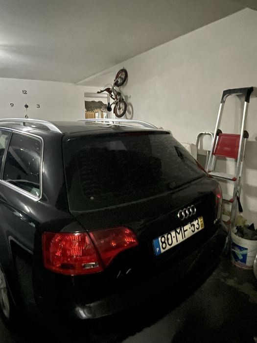 Audi A4 em bom estado