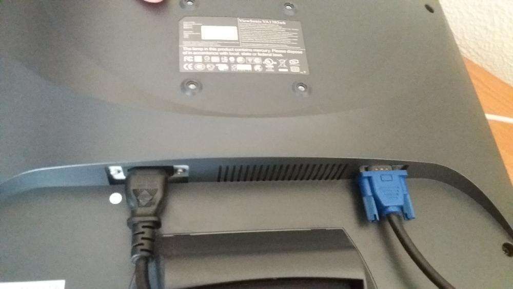 Monitor LCD / TFT ViewSonic 17 VA1703wb reparar / peças64285996983298123