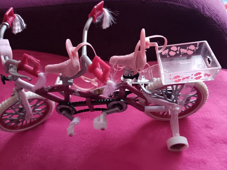 Dwuosobowy rowerek dla lalek Bratz