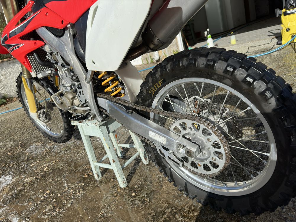 Honda Crf 450 R matriculada