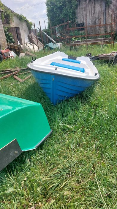 Łódka wiosłowa, lódź Emi 390