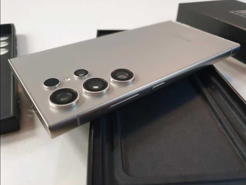 Samsung galaxy S24 ultra 256 GB Oryginał 12 ram