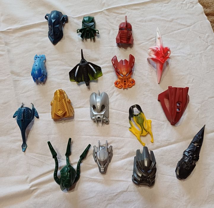 Деталі Біоніклів LEGO