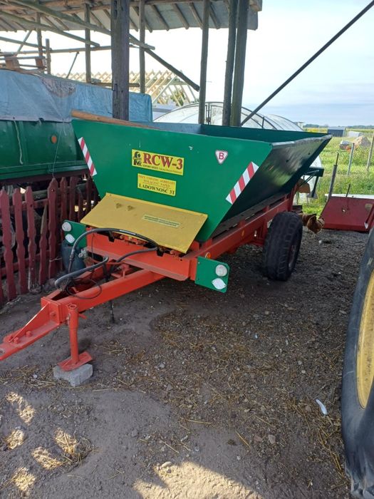 Rozsiewacz wapna RCW-3