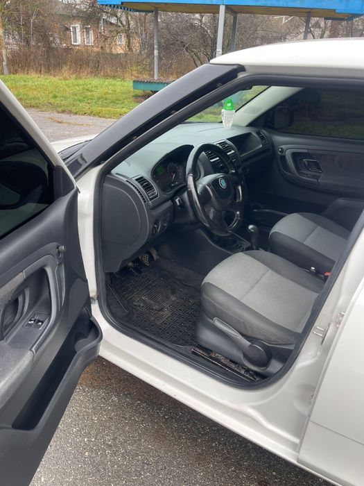 Skoda Fabia 1.4 в хорошем состоянии