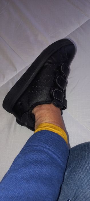 Sapatilhas adidas 33