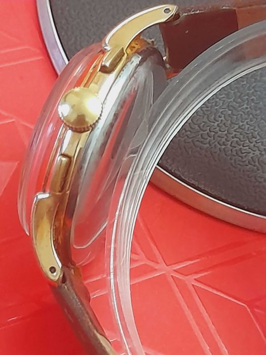 Relógio Vintage Cronógrafo MONTDOR Corda Swiss Made