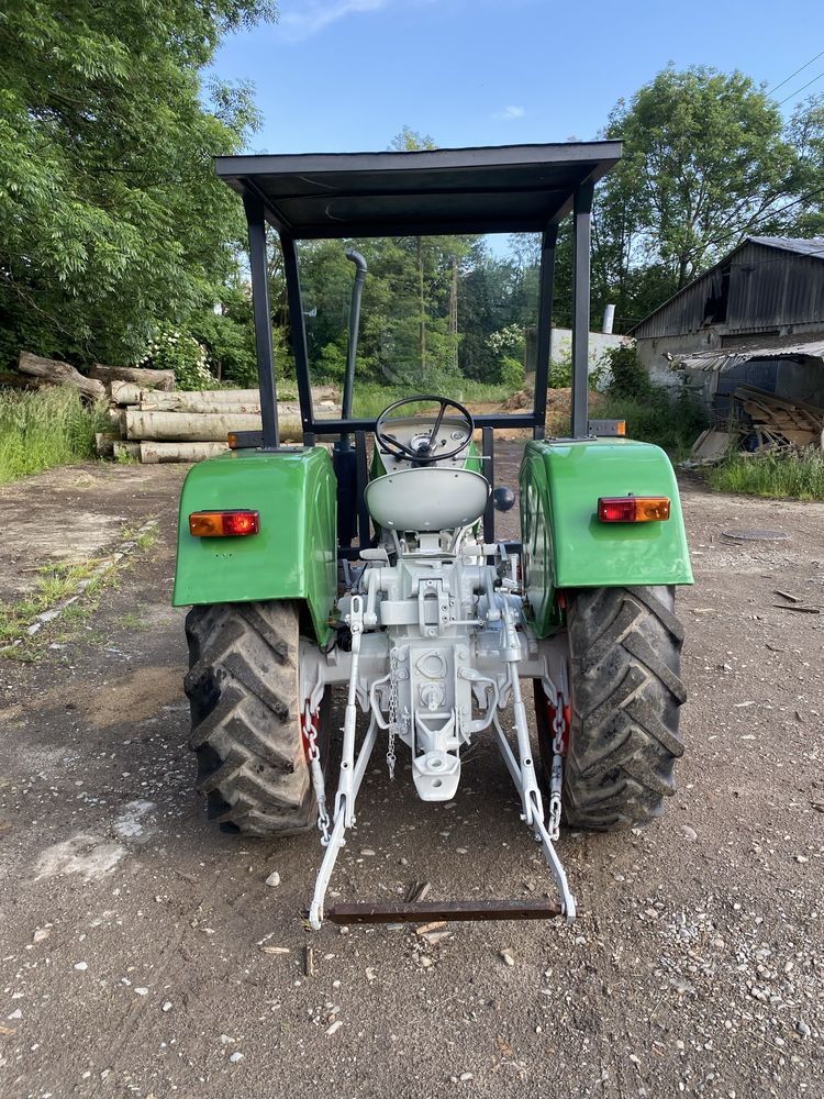 Ciągnik DEUTZ D 4006 3 cylindry 50 KM