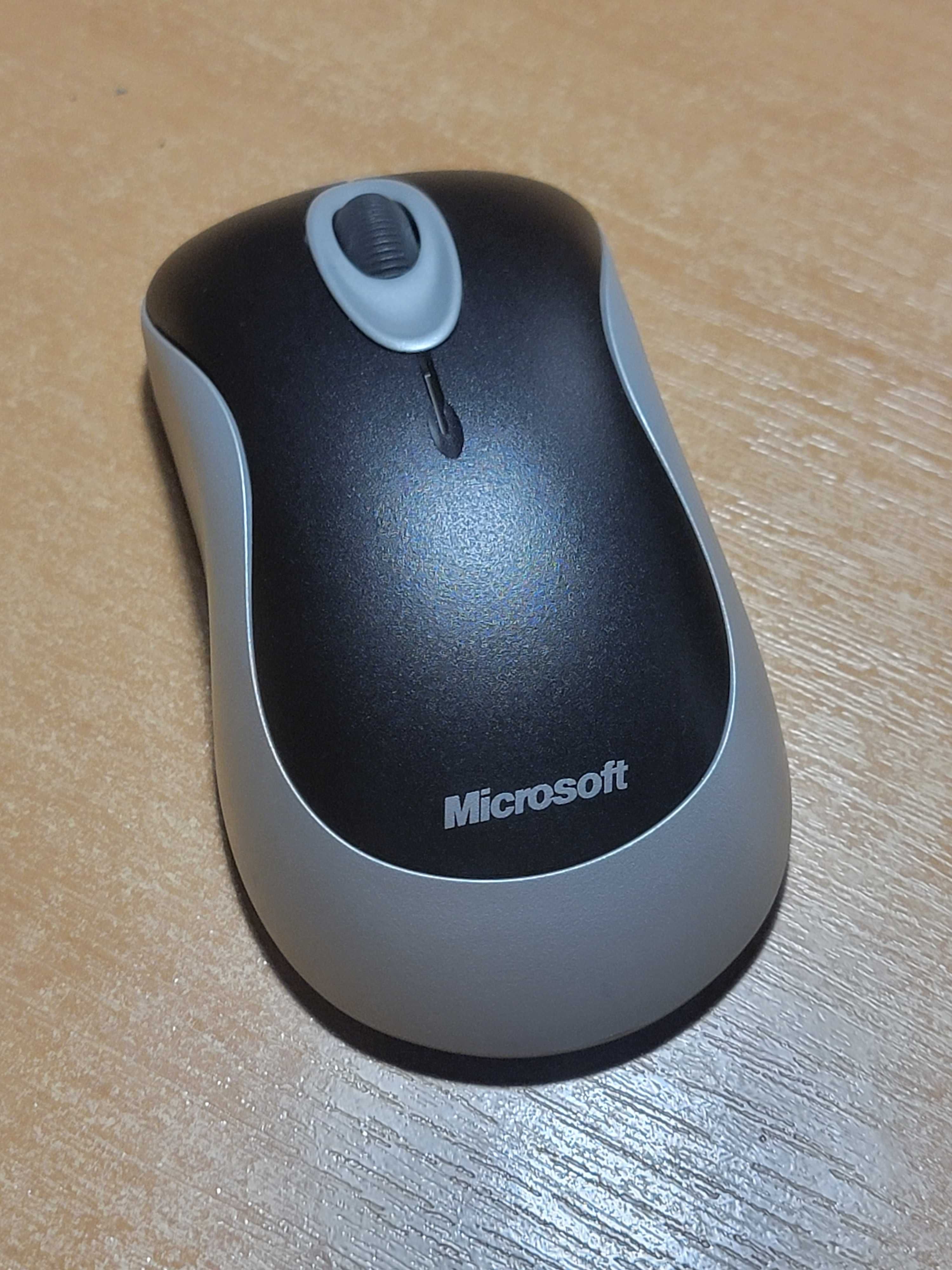 Мишка Microsoft Wireless Optical Mouse 2000