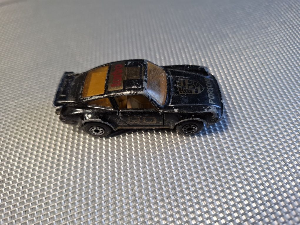 Matchbox Porsche turbo model samochodu