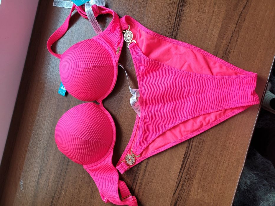 Продам купальник жіночий