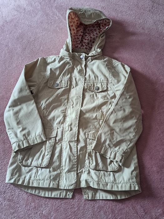 Parka de criança bege tananho 110 C&A
