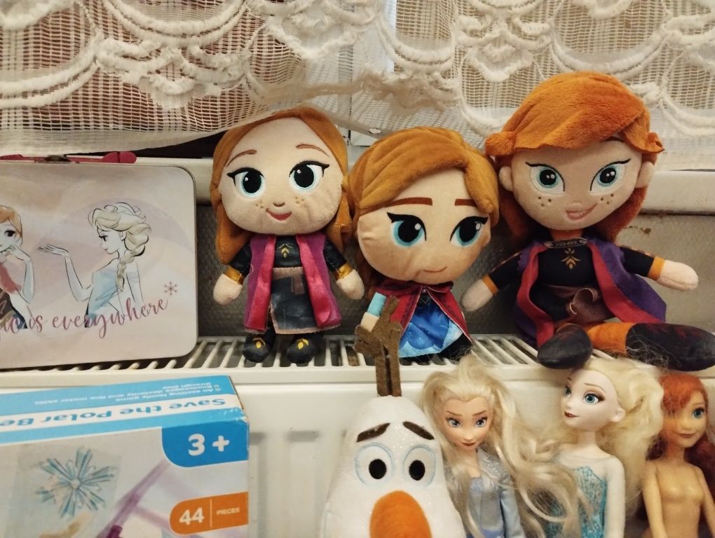 Kraina Lodu Frozen: Pluszaki, lalki barbie Elsa i Anna