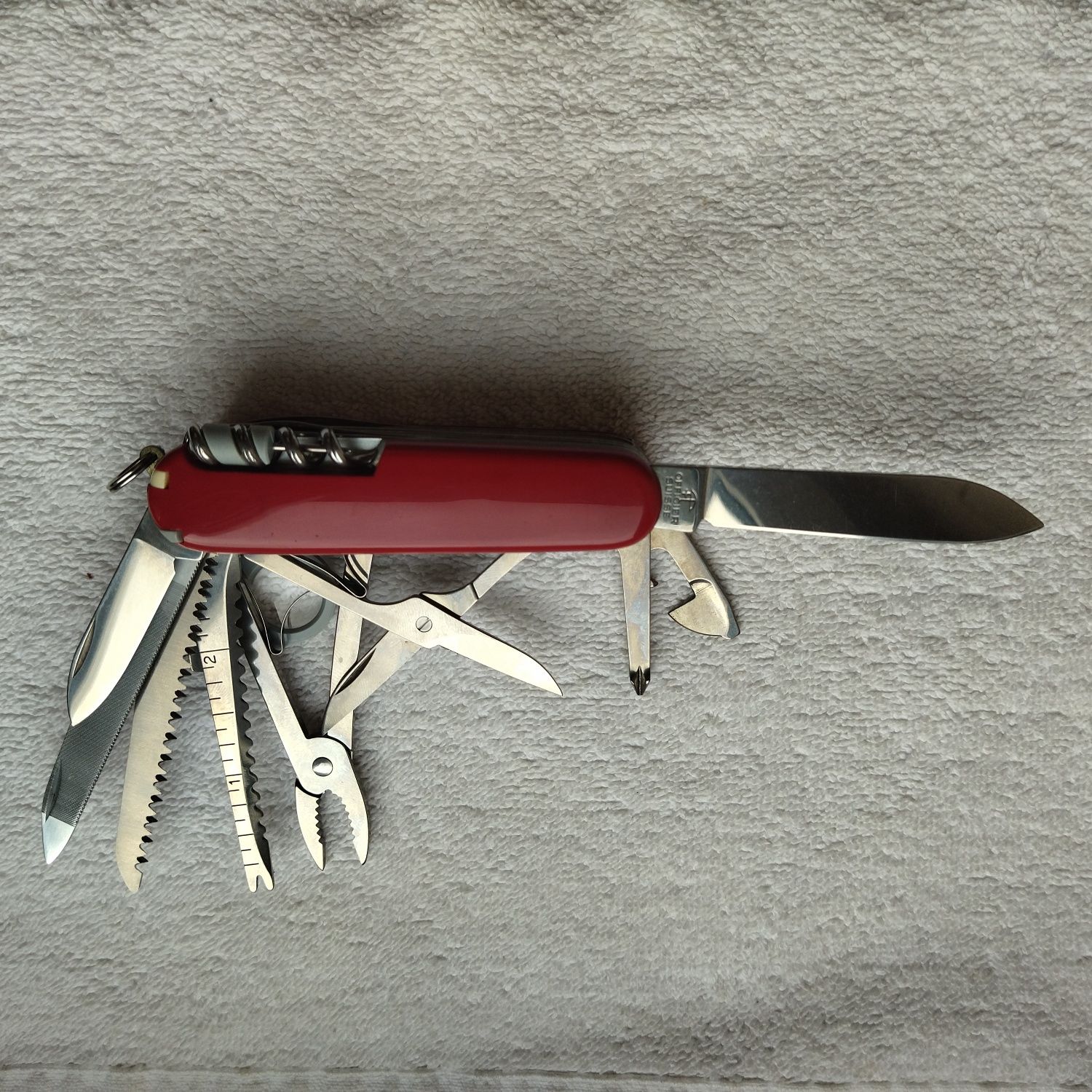 Victorinox Swiss Champ с чехлом