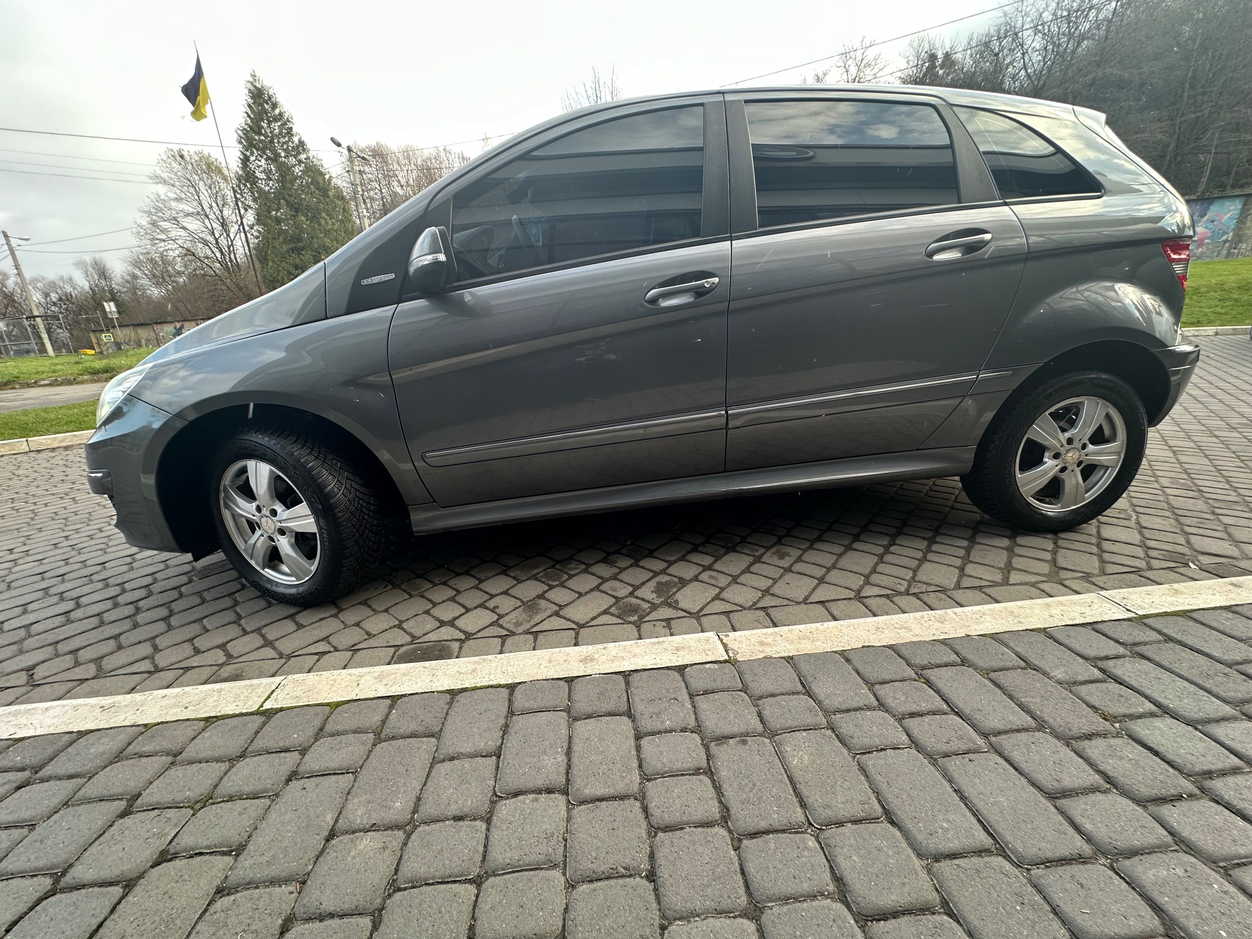 Mersedes b class