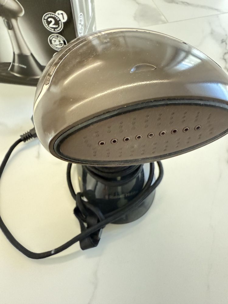 Parownica do ubran Russell Hobbs stan idelany