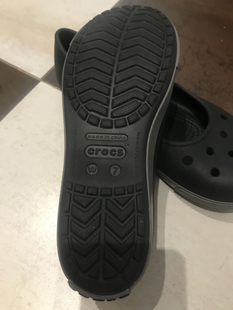 Продам Crocs,розмір 37