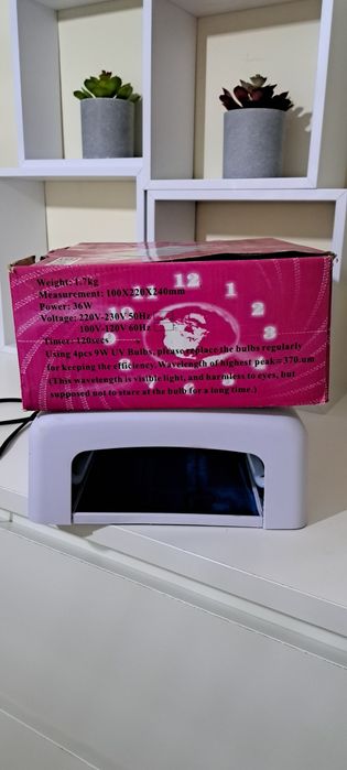 Máquina de fazer unhas