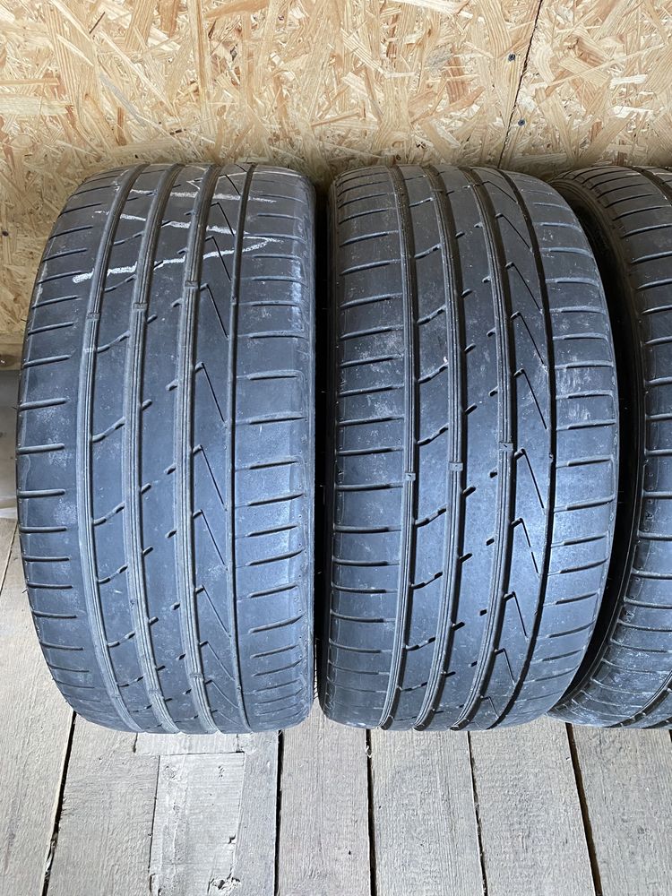 Літня резина шини 225/35R19 HANKOOK