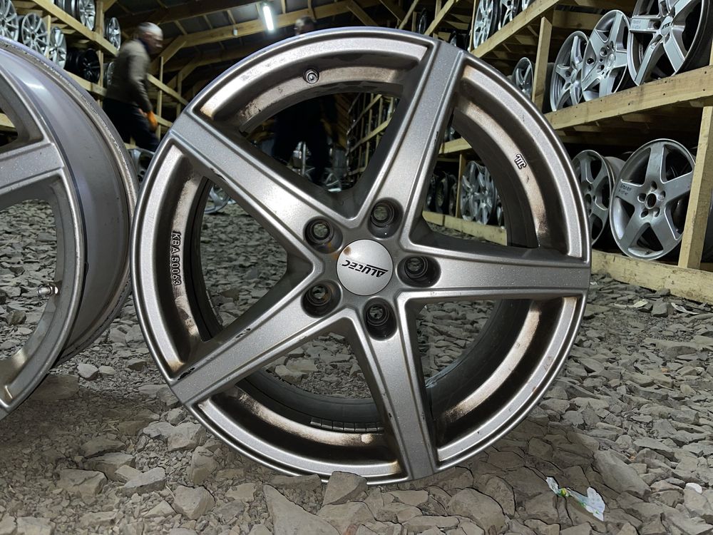 Німецькі титани ALUTEC 5/120 R17 7.5J ET35 сучасний дизайн