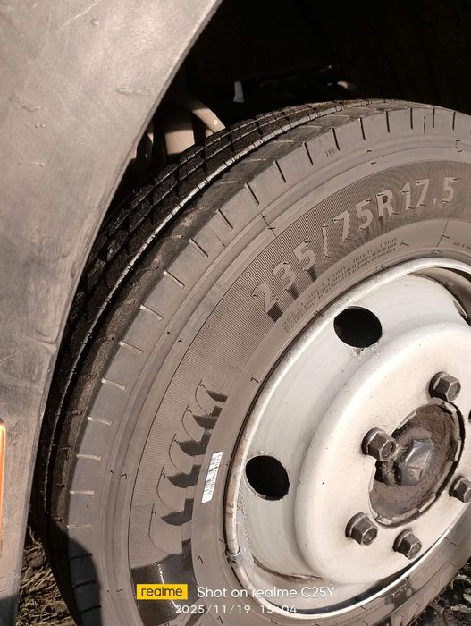 Продам грузове авто Mercedes 814