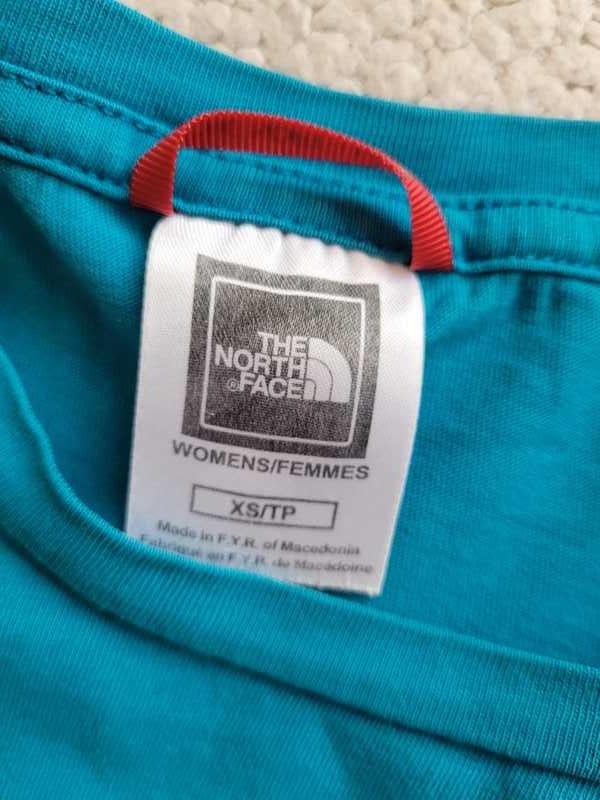 Niebieski T-shirt The North Face roz. XS