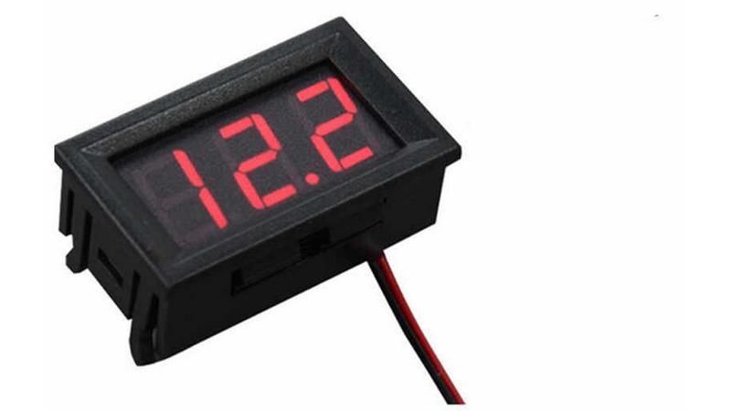 Цифровий вольтметр 4-30V червоний синій