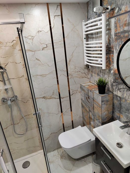 Pokój dla studentki - dostępny od Grudnia •Blisko  UM,