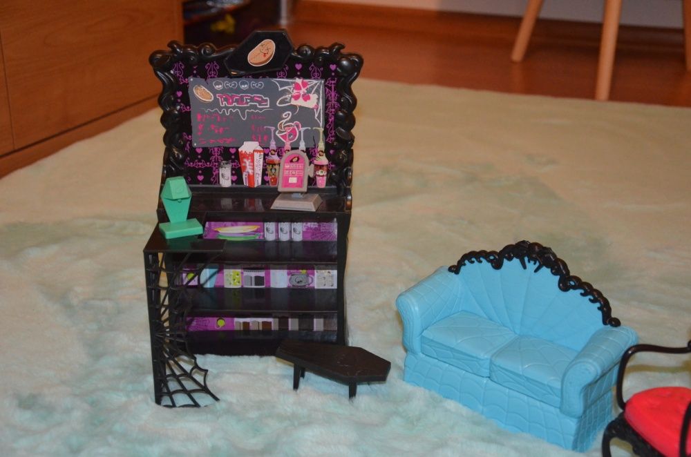 Kawiarnia Monster High