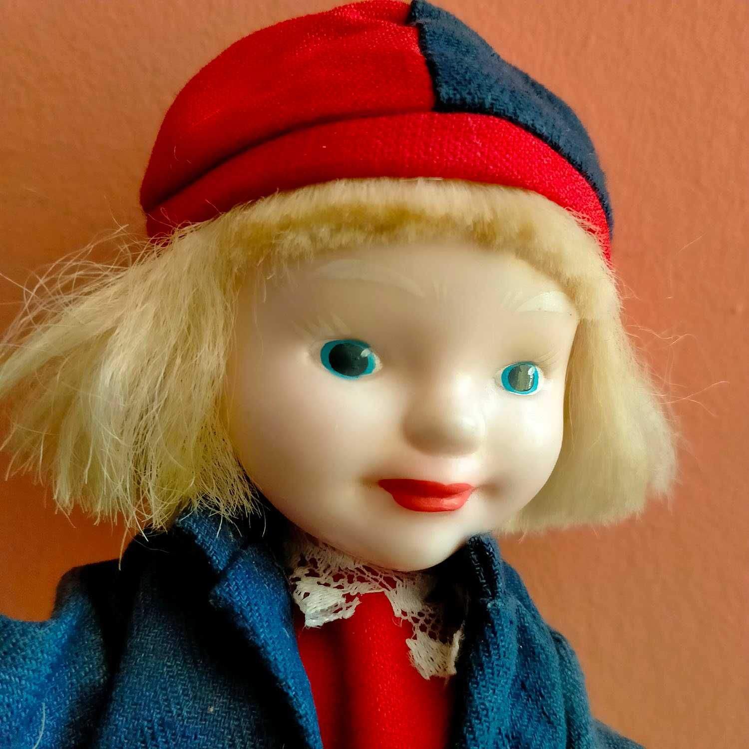 Сувенирная кукла Арвид СССР Ленигрушка Мотовилова 28см