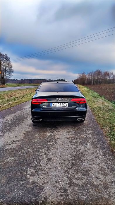 Samochód do ślubu Audi A8