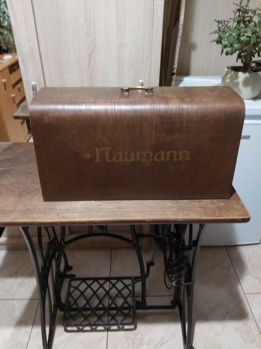 Sprzedam  starą maszynę do szycia