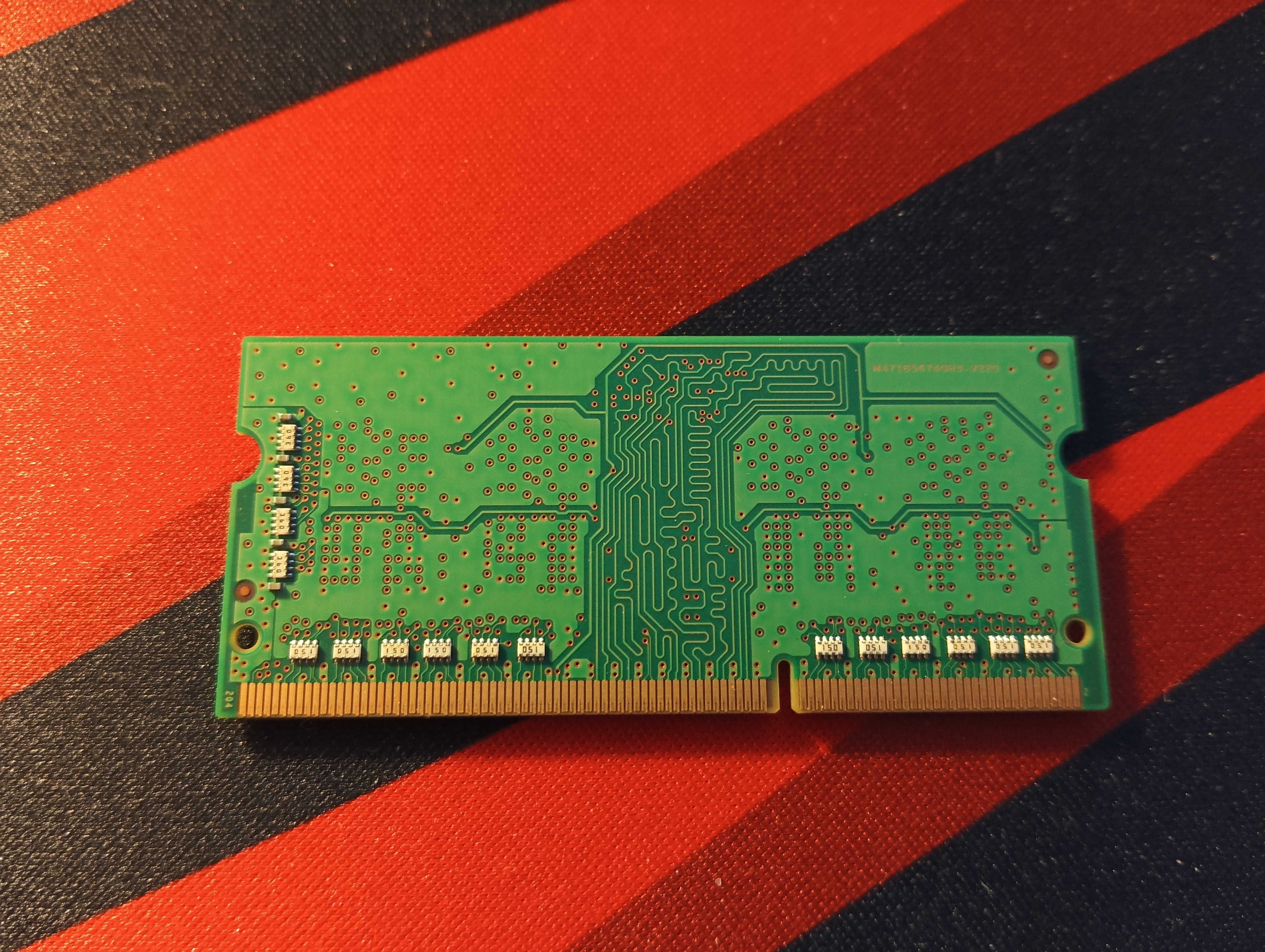 Pamięć RAM Samsung 2GB DDR3 M471B5674QH0-YK0