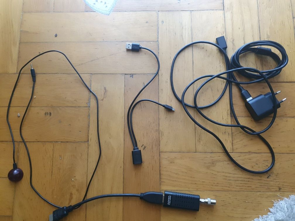Dekoder DVB-T2 Ferguson Avira T30 Mini