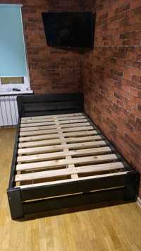 деревянная кровать 140х200 cм.