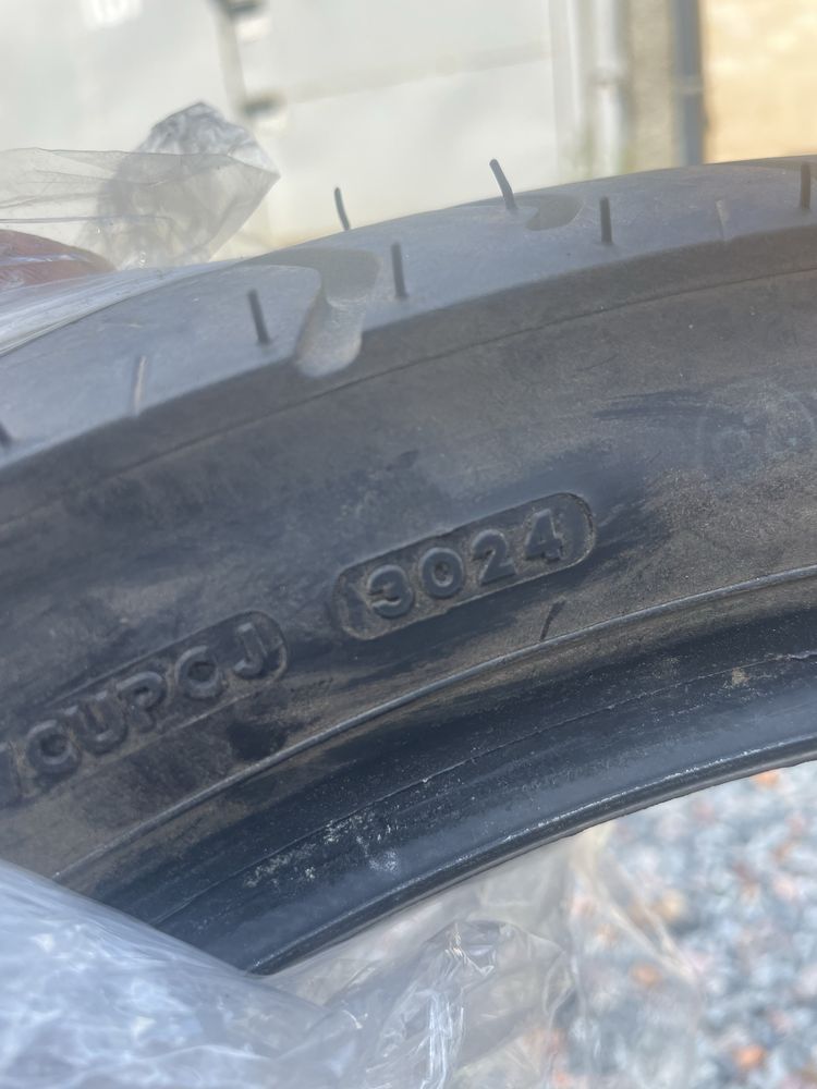 Покришка Bridgestone 130/70/17