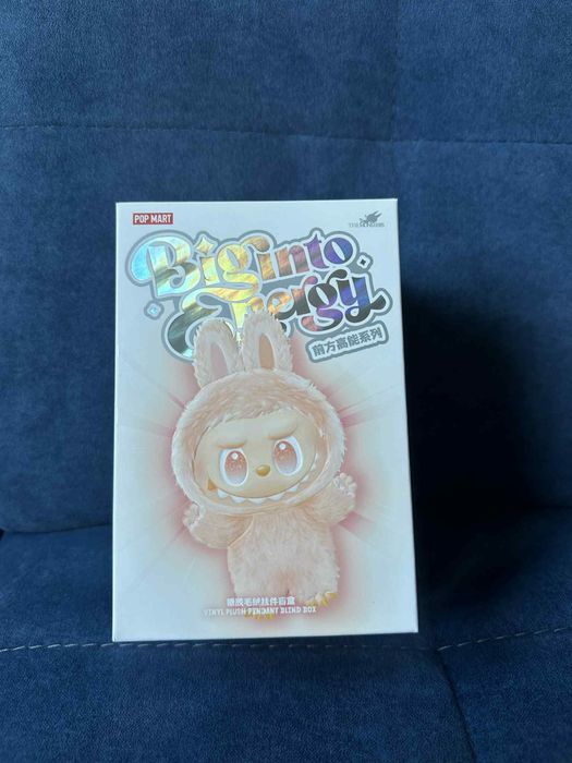 Pop Mart Labubu Big Into Energy blind box