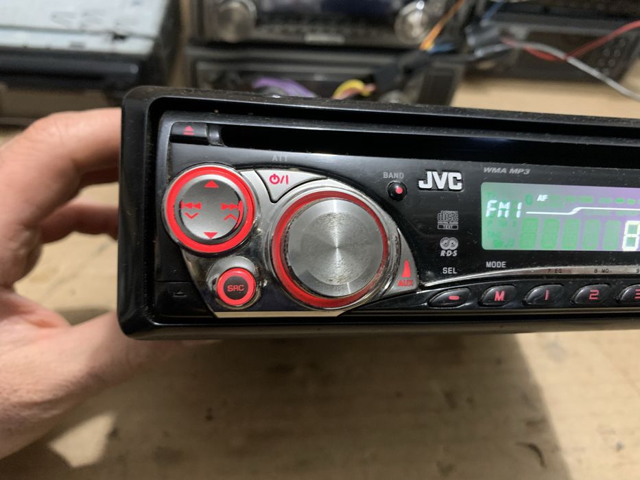 Магнітола автомагнітола KD-G351