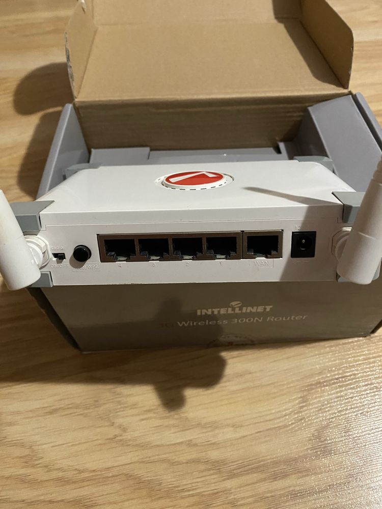 Роутер intellinet 300n