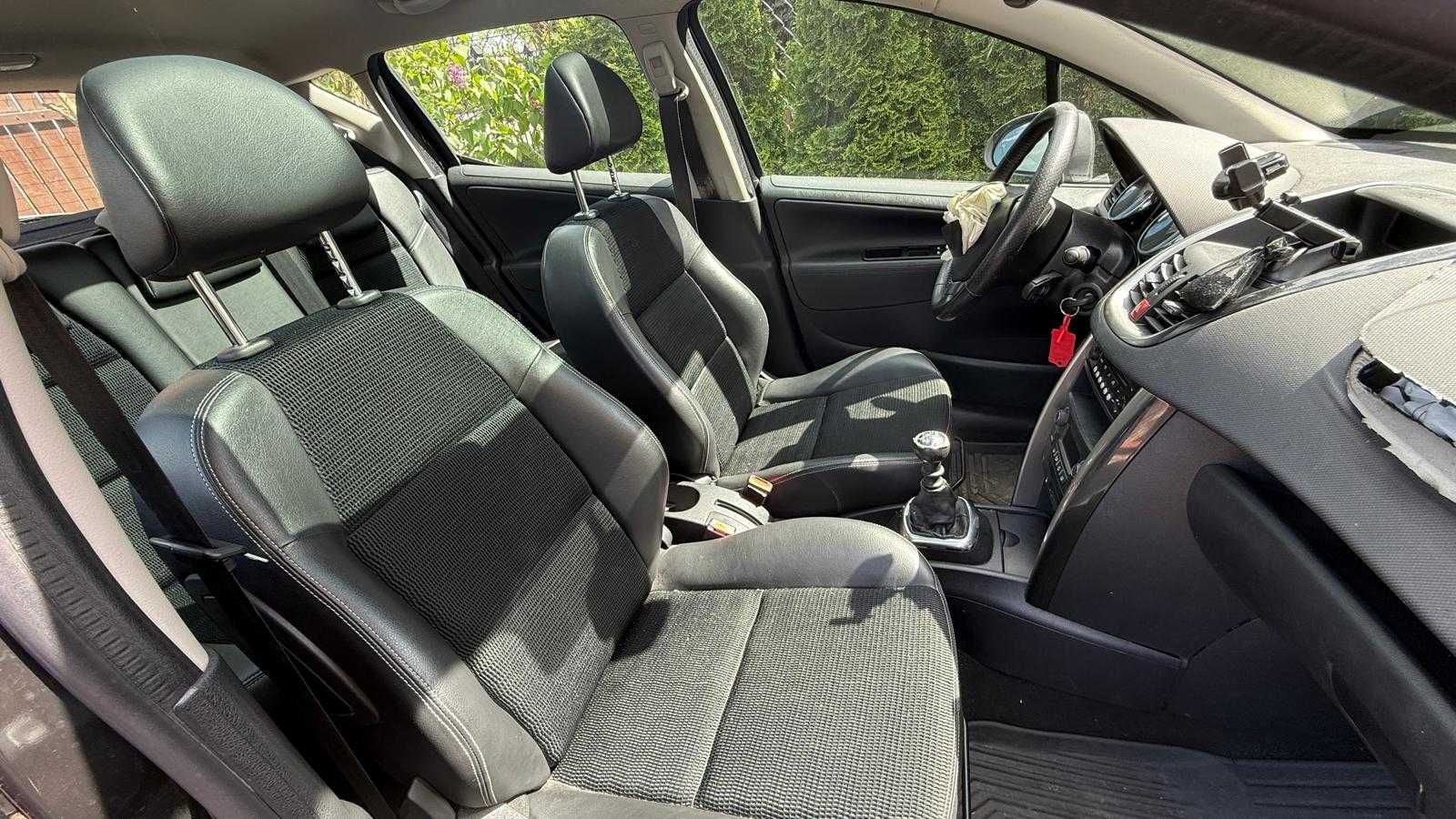 Peugeot 207 SW 1.6HDI 112KM