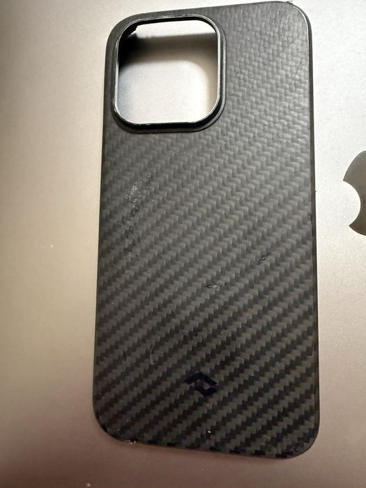 Чохол на айфон 14про pitaka