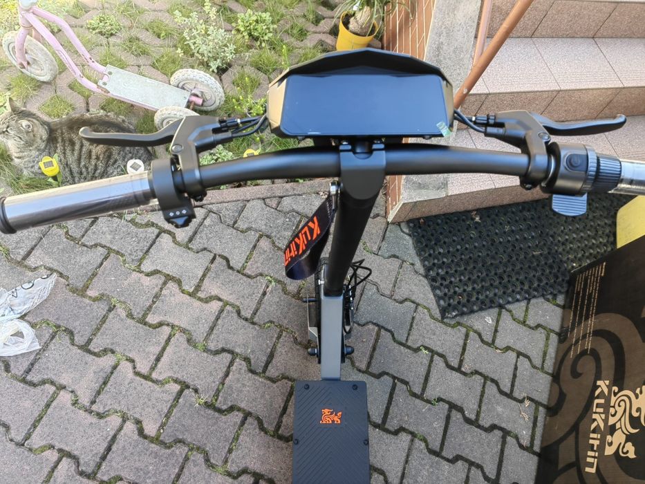 Hulajnoga Kukirin g2